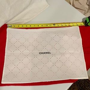 Chanel zippered dust bag measuring 18”x13”